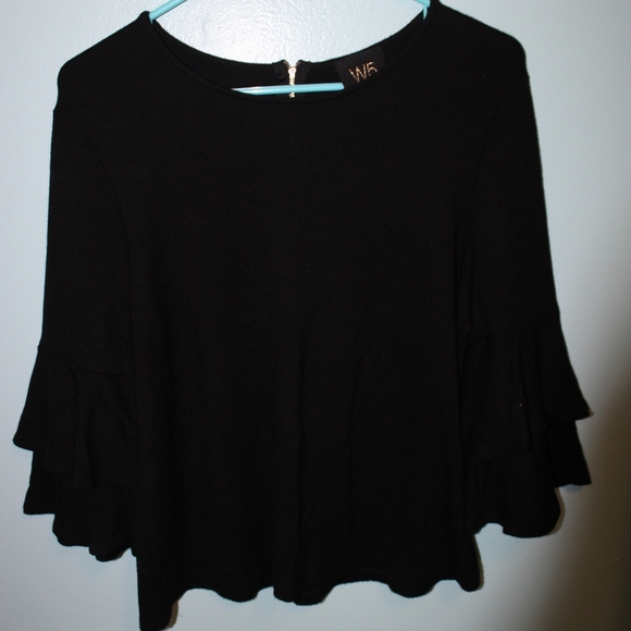 W5 Tops - W5 size medium black shirt.